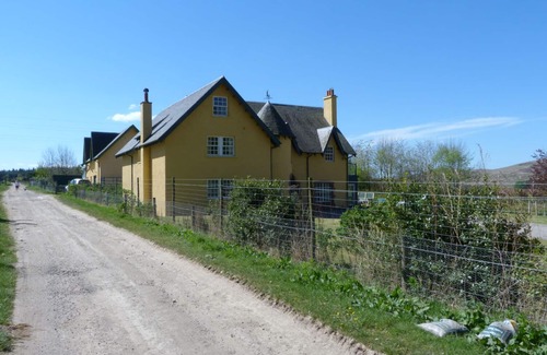 Perth Cabaña | TULCHAN LODGE, admite mascotas, con chimenea en Crieff, Ref 953719