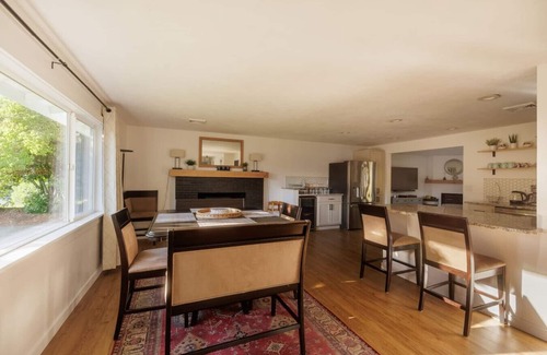 Central Oregon Casa | Tulip st Retreat:Close to UO campus/Autzen stadium
