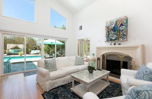Beverly Hills Casa | Tullis Charm