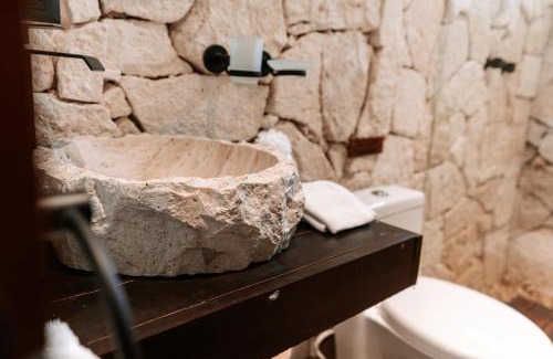 Chemuyil Casa | Tulum Jungle Villa Fuego