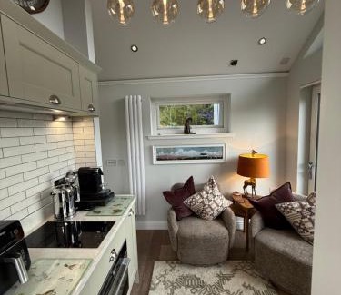 West Laroch Apartamento | Tumpseys Hideaway with Hot Tub, Glencoe Ballachulish Highlands Near Fort William