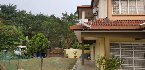 Rawang Casa | Tun Perak Homestay