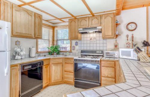 Truckee Casa | Tuna Bush