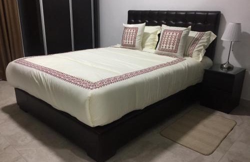 Sahab Apartamento | Tunaib Plaza