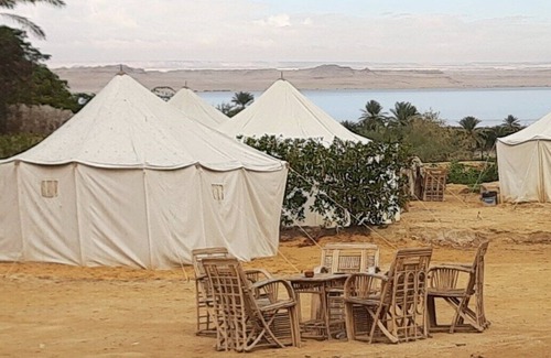 Tunis Village Alquiler De RV | Tunis Tone - Tunis Village Campsite