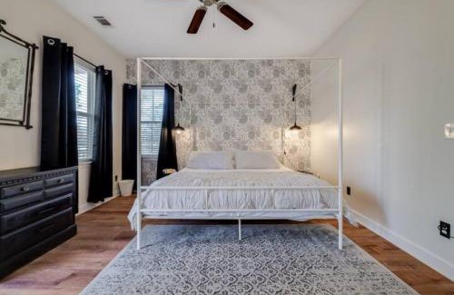 Pooler Casa | Tupelo Honey - 6 BR, Sleeps 16+