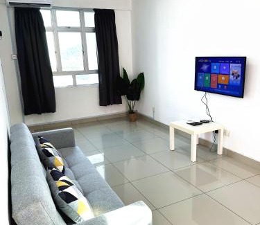 Bayan Lepas Apartamento | TuR10-Oppesite Pisa Stadium-1min-FoodCourt-MiniMarket