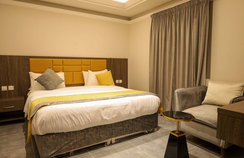 Qurtubah Hotel | Tura Residence