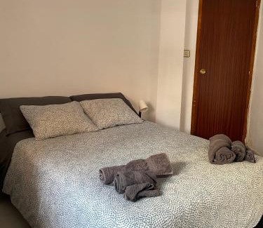 Nou Moles Casa | Turia Gardens Rooms - Authentic Valencia Parklife Downtown - VLC Urban Rental