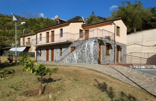 Sant'Angelo di Brolo Casa | turismo rurale Il Sole