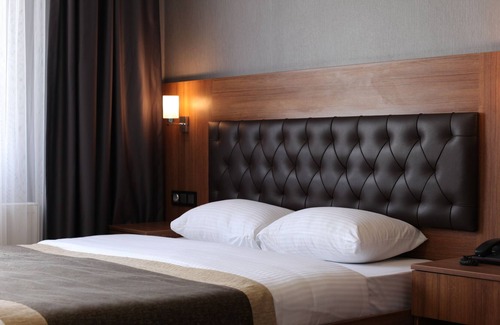 Buyukcekmece Hotel | Turizoom Beach Resort Kumburgaz
