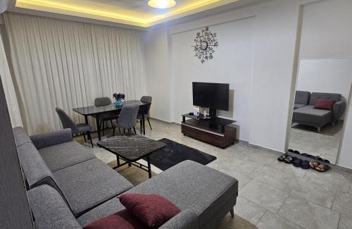 Kemer Mahallesi Apartamento | Turkuaz sitesi 2 odalı eşyalı ve havuzlu manzaralı kişi fiyatı değil oda fiyatı