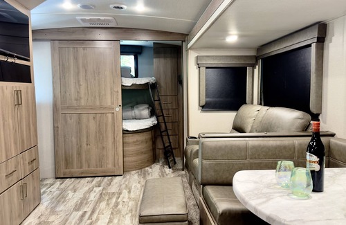 Hot Springs Casa | Turn-key Glamping at its finest!