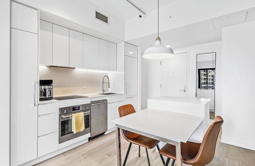 Downtown Montreal Condominio | Turn-Key Luxury Stay - Downtown Montreal