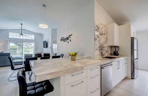 Sabal Harbour Casa | ⚓Turtle Bay Cottage! Cozy home w/private pool! Water view!⚓