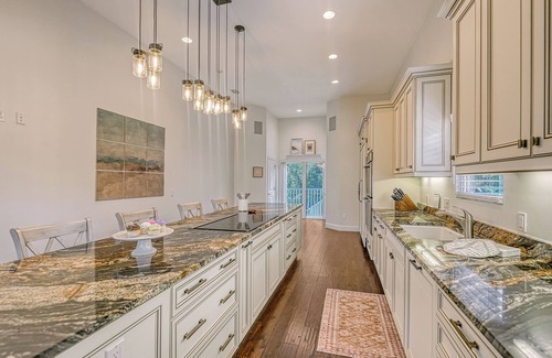 Siesta Key Casa | Turtle Bay Hideaway- Siesta Key FL Spacious 4-bedroom w/ Private Beach Access