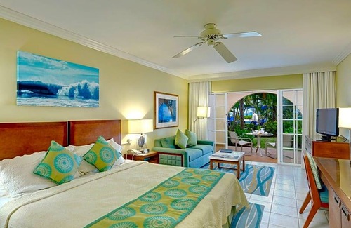 Maxwell Hotel | Hotel de 4 estrellas ∙ Turtle Beach by Elegant Hotels All Suite - All Inclusive
