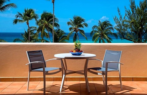 Maxwell Hotel | Hotel de 4 estrellas ∙ Turtle Beach by Elegant Hotels All Suite - All Inclusive