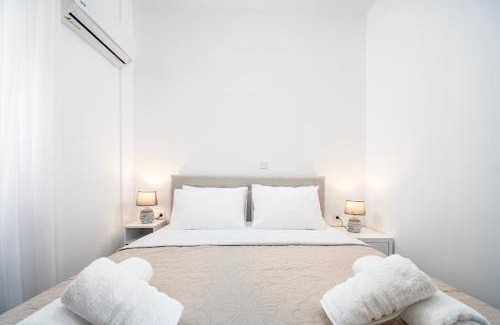 Kardamena Apartamento | Turtle Cove Cottage, Beachfront