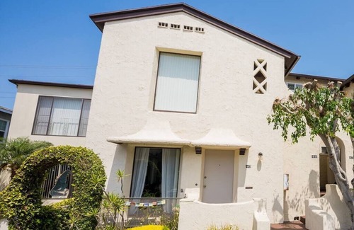 Belmont Shore Apartamento | Turtle Den: Work & Play-Walk2Beach-2nd St-Pets OK!