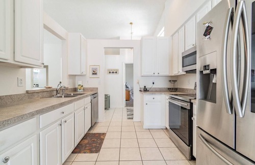 Sabal Harbour Casa | Turtle Lake - Inspiring Lake Views with Heated Pool