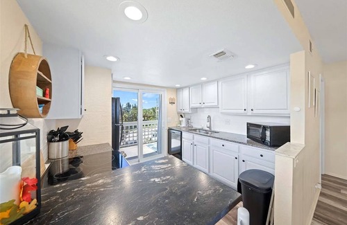 Melbourne Beach Apartamento | Turtle's Eggs Beach Front Unit# 02