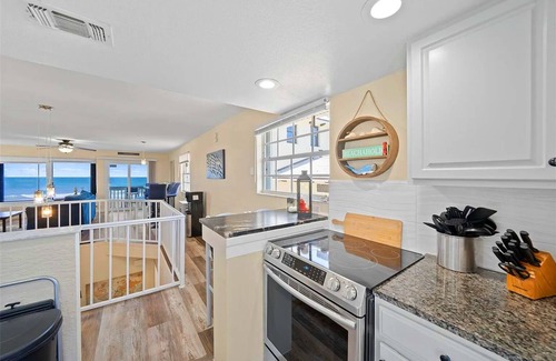 Melbourne Beach Apartamento | Turtle's Eggs Beach Front Unit# 02