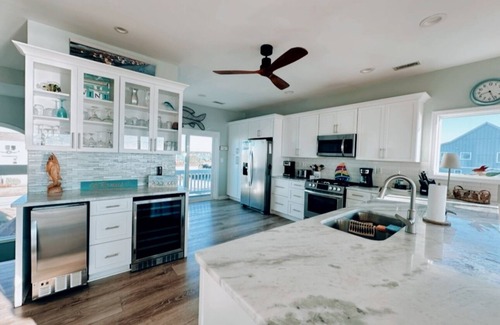 Ocean Ridge Casa | Turtle's Pace - a 5 bed, 3.5 bath Oceanfront pet friendly