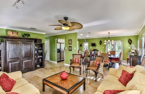 Marathon Casa | Turtle Time - Beautiful waterfront home with pool, dock and tropical landscaping