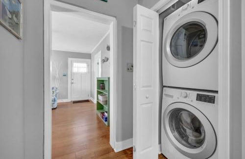 Kure Beach Casa | Turtle Time- Charming 3BR Getaway Near Kure Beach