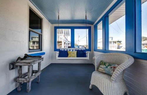 Kure Beach Casa | Turtle Time- Charming 3BR Getaway Near Kure Beach