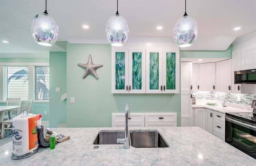 Boca Grande Casa | Turtleback 11 - 3 Bed / 3 Bath - Beachfront - Community Pool - Close to Village - Sleeps 6