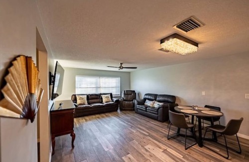 Memphis Casa | Turtles By The Bay