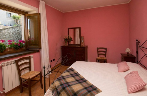 Castiglione di Garfagnana Otro | Casa de campo con piscina privada de 14x5m, ubicación tranquila cerca de restaurantes, capacidad para 12 personas