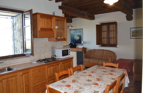 Asciano Casa | Tuscan Family Haven, Asciano