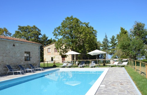 Sarteano Villa | Granja completa cerca de Montepulciano Siena piscina privada val d'orcia