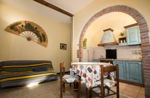 Massa Marittima Apartamento | Tuscan Rustic Apartment
