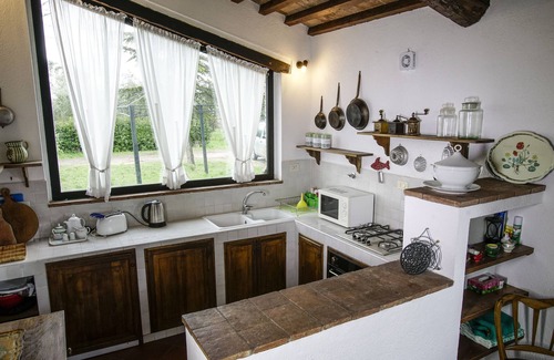 Campiglia Villa | Típica villa toscana, piscina privada y gran parque privado.
