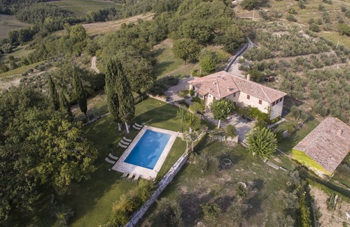 Gaiole in Chianti Casa | Exquisita villa toscana del siglo XVI en el corazón de la Toscana