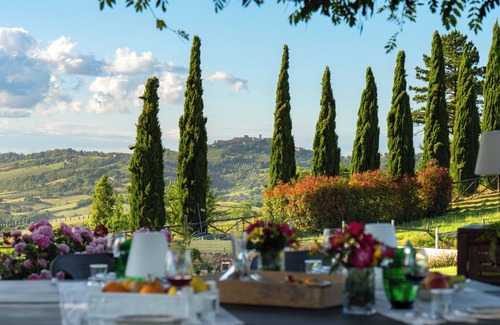 Casole d'Elsa Villa | Tuscan villa with 20,000 square meters park and private pool nera Siena
