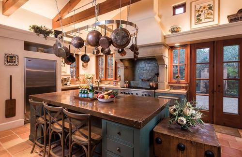 Glen Ellen Villa | Morningside Estate - 3+ dormitorios