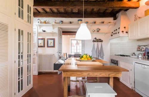 Pescia Fiorentina Villa | Gran villa con piscina y parque privado, cerca del mar