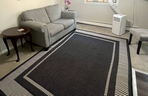 West Seventh Casa | Tuscarora Retreat- Office Space and Pet Friendly