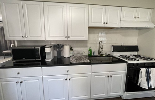 West Seventh Casa | Tuscarora Retreat- Office Space and Pet Friendly