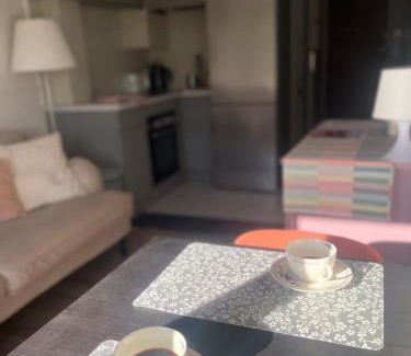 Saska Kepa Apartamento | Twój cichy azyl w sercu Warszawy - StudioSaskaKępa
