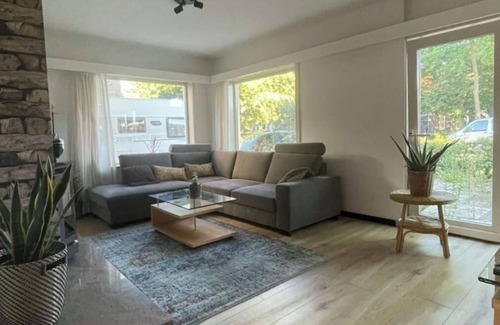 's-Gravenpolder Casa | Twee-onder-een-kap-Woning S’Gravenpolder/Zeeland