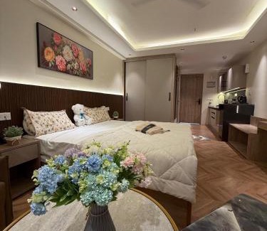 Jaypee Greens Apartamento | TWILIGHT LUXURY STAYz