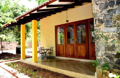 Anuradhapura Chalet De Esquí | Twin Blocks Nature Resort