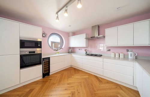 Dundee Apartamento | Twin Bridges - Penthouse Living