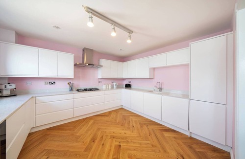 Dundee Apartamento | Twin Bridges - Penthouse Living
